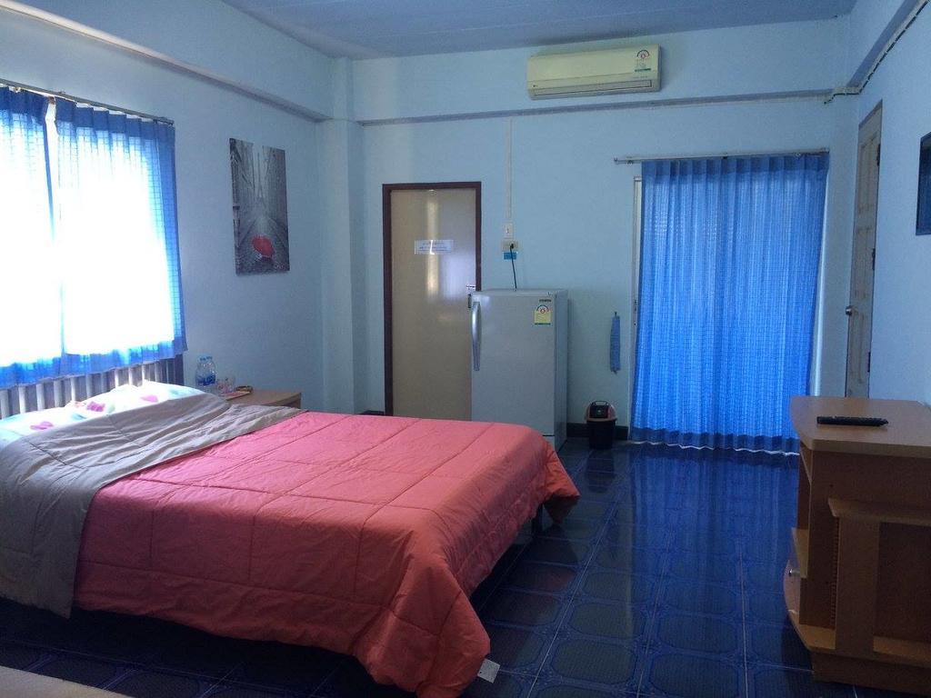 Earth Mansion Sai 5 Hotel Sampran Ngoại thất bức ảnh