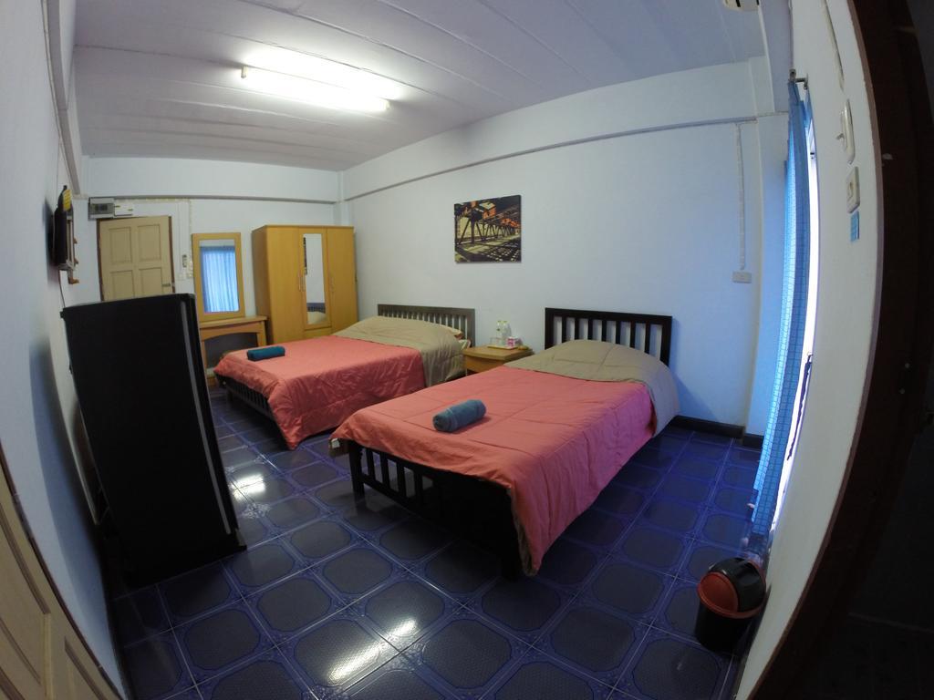 Earth Mansion Sai 5 Hotel Sampran Ngoại thất bức ảnh